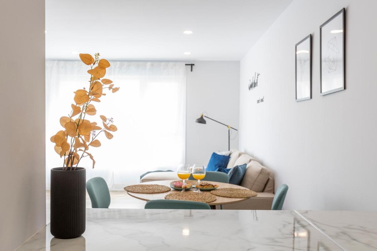 Fabuloso Apartamento Nuevo Con Parking Y Piscina مالقة المظهر الخارجي الصورة