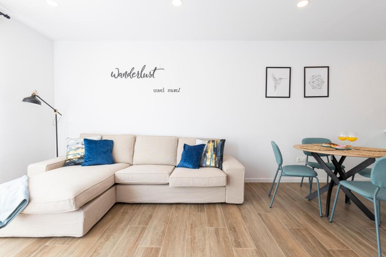 Fabuloso Apartamento Nuevo Con Parking Y Piscina مالقة المظهر الخارجي الصورة