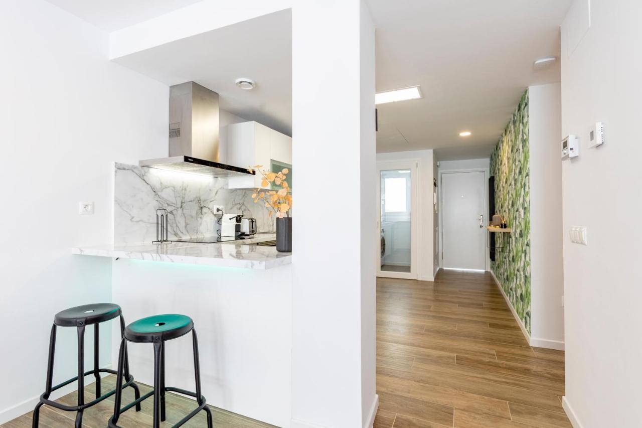 Fabuloso Apartamento Nuevo Con Parking Y Piscina مالقة المظهر الخارجي الصورة