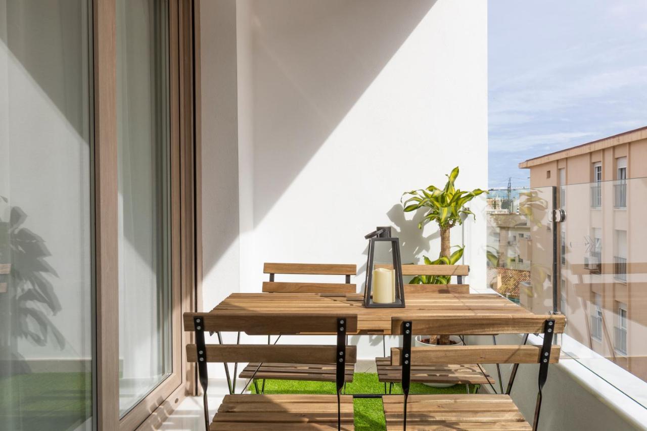 Fabuloso Apartamento Nuevo Con Parking Y Piscina مالقة المظهر الخارجي الصورة