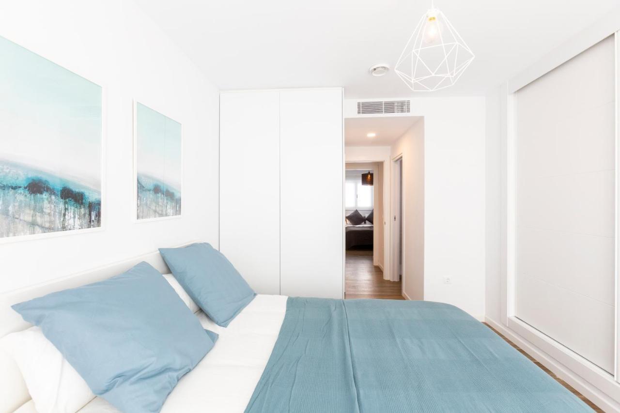Fabuloso Apartamento Nuevo Con Parking Y Piscina مالقة المظهر الخارجي الصورة