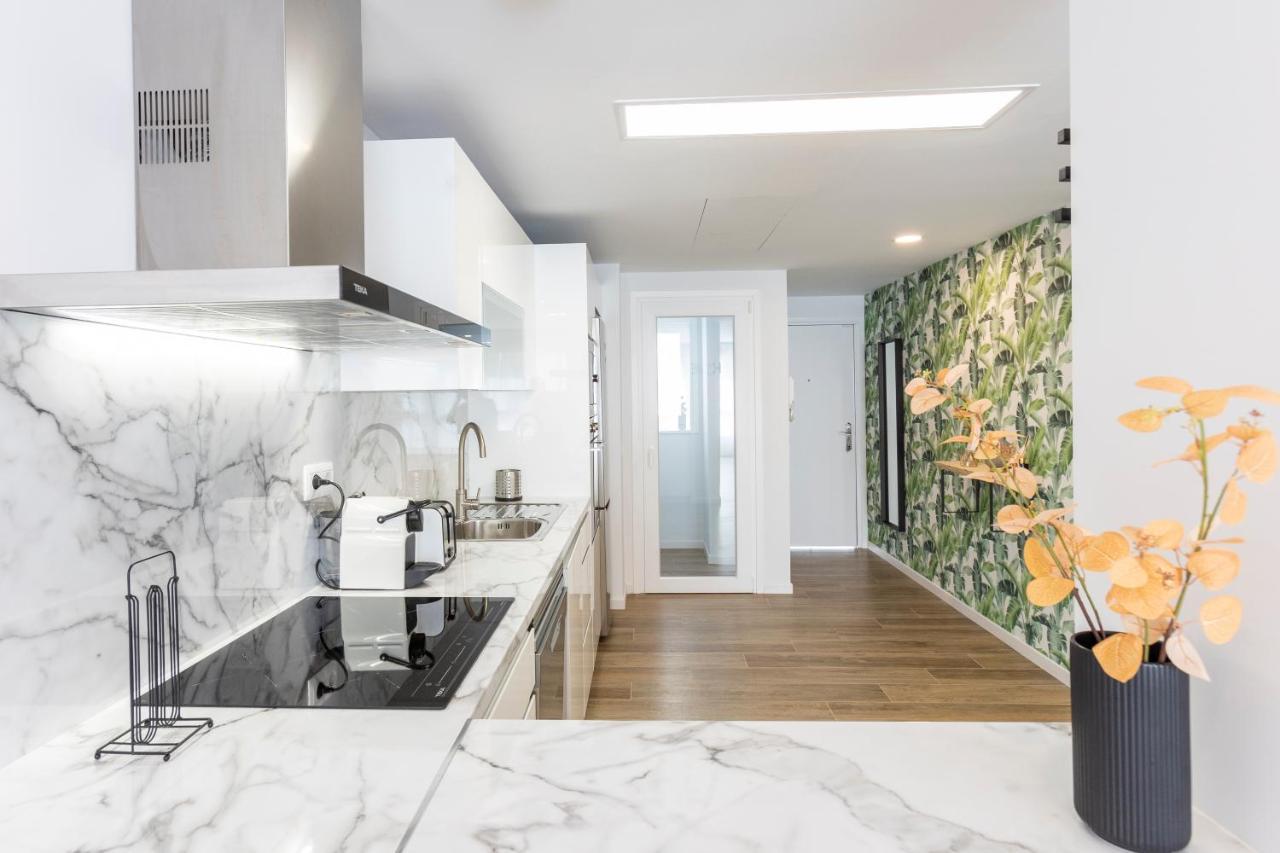 Fabuloso Apartamento Nuevo Con Parking Y Piscina مالقة المظهر الخارجي الصورة